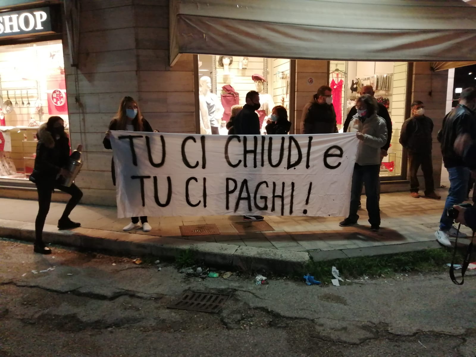 Ristoratori, commercianti e autonomi di Benevento: “Aiuti insufficienti, mobilitarci è l’unica alternativa al fallimento e alla chiusura””
