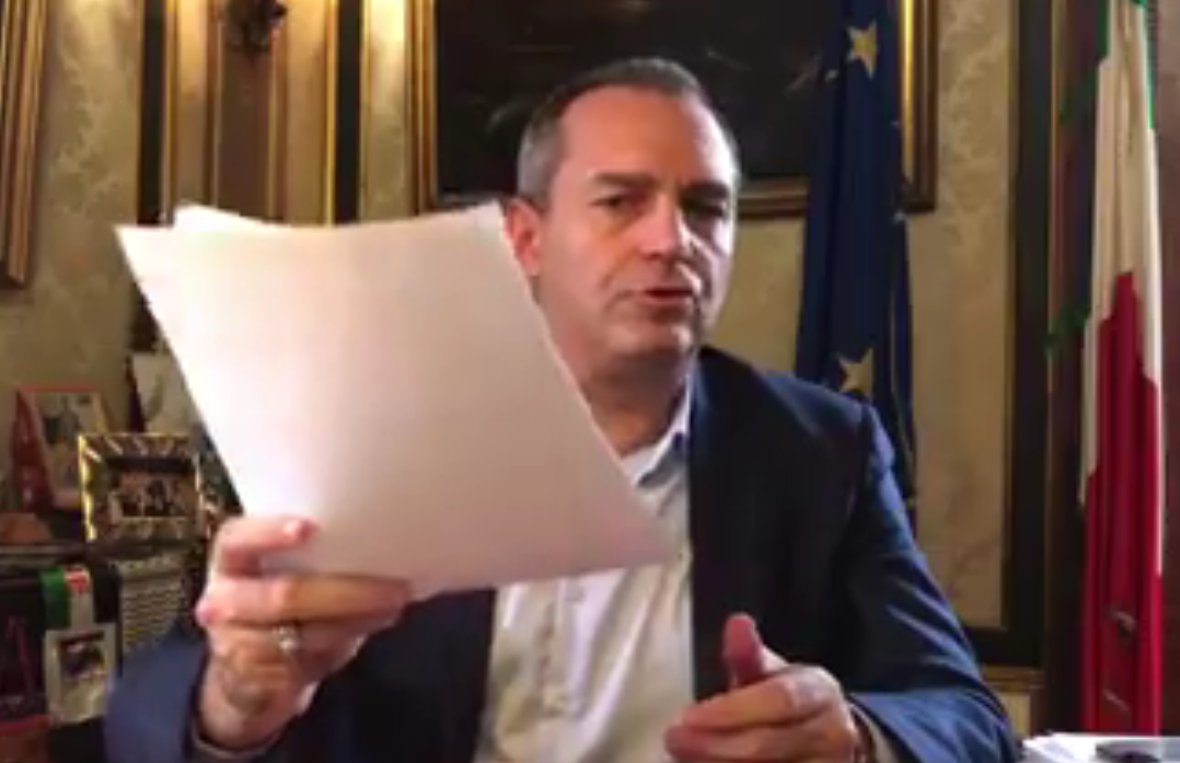 “Per Avellino, il coraggio della coerenza”: al carcere borbonico Aldo D’Andrea incontra Luigi De Magistris