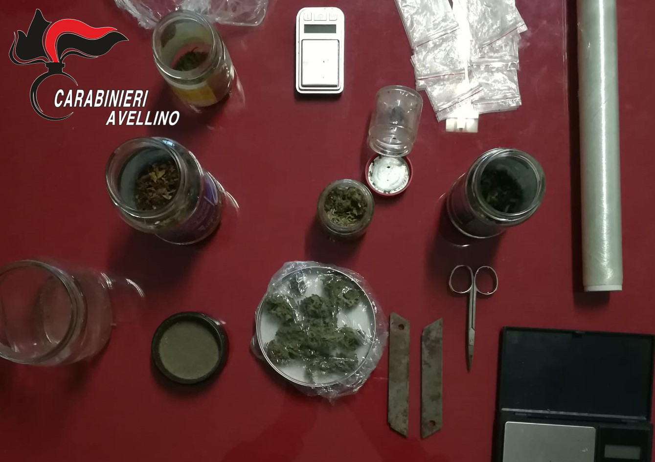 Serino| Nascondeva hashish e marijuana in casa, 36enne in manette