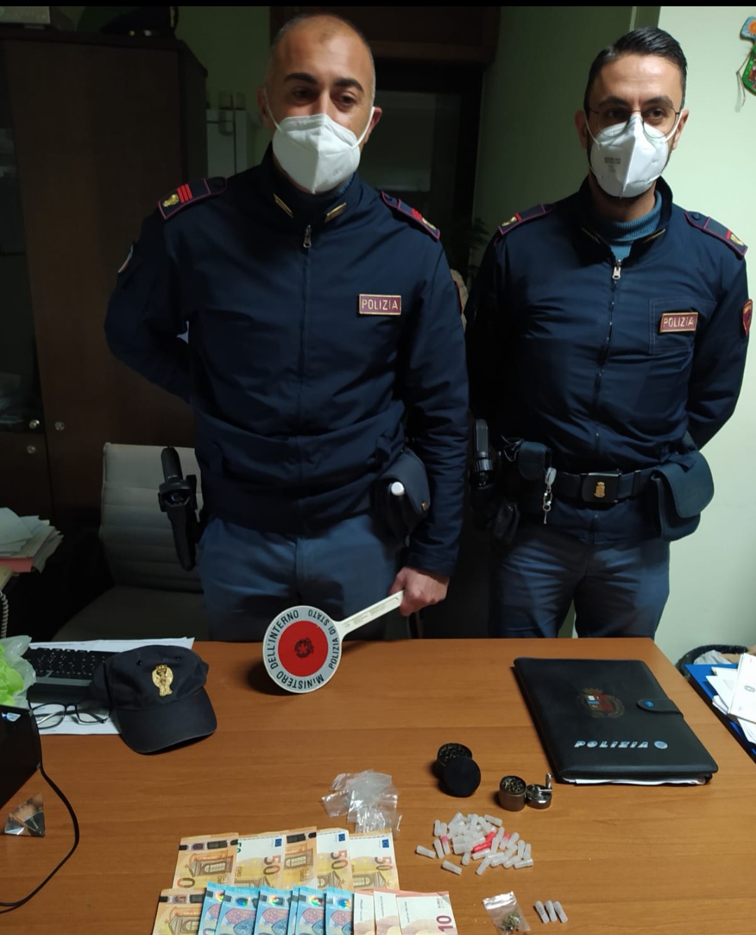 Telese Terme| Droga in auto e presso le abitazioni: arrestate due persone