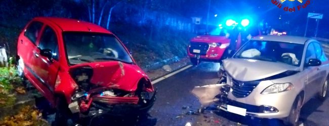 Avellino| Scontro tra due auto sulla strada che porta a Picarelli, feriti i conducenti
