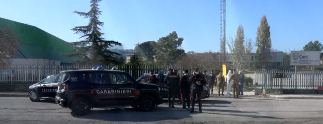 Benevento| Tamponi al Palatedeschi, prima (di nuovo) il caos poi la situazione rientra. L’Asl: “Test solo per chi è stato contattato”
