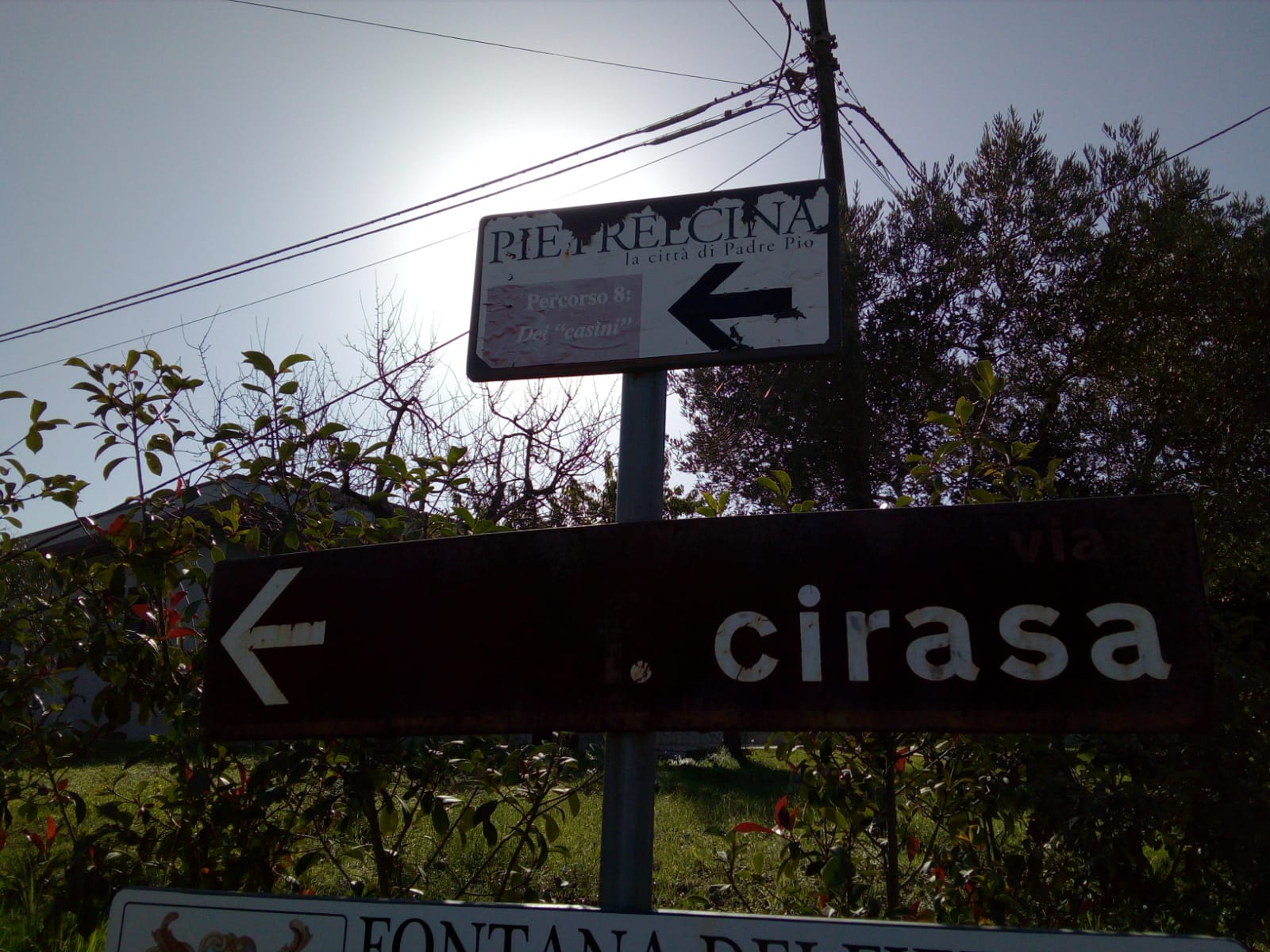 Tragedia a Pietrelcina, 24enne si suicida