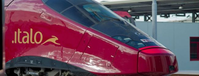 Ariano Irpino| Cammina sui binari della tratta Bari-Torino, bloccato 30enne: circolazione ferroviaria ferma per 3 ore