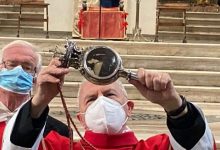 Niente ‘miracolo di San Gennaro’, ma il Cardinale Sepe rassicura i fedeli