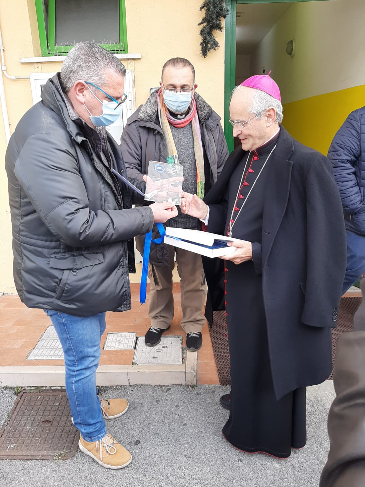 Avellino| Emergenza Covid, continua la consegna delle targhe dell’Ugl. Riconoscimento anche al vescovo Aiello