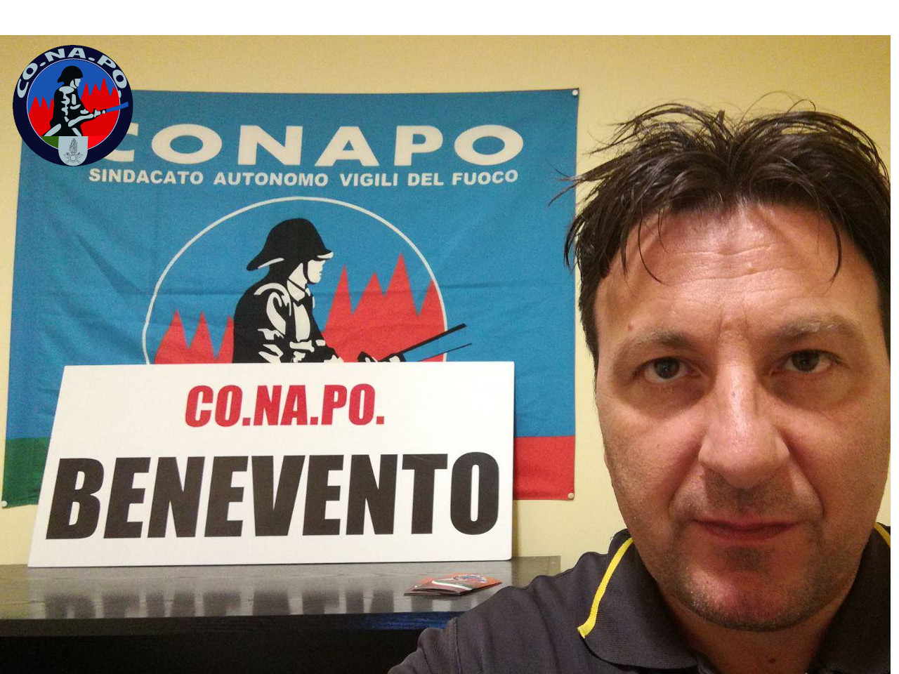Capodanno, la denuncia del Conapo: petardi contro la caserma Vigili del Fuoco di Castellammare di Stabia.