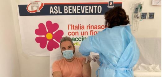Cusano Mutri| Il sindaco Maturo: “Fidarsi della scienza. Vaccino nostra arma contro pandemia”