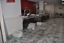 Benevento| Perde il controllo dell’auto e finisce in un ristorante: danni ma nessun ferito