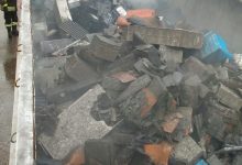 Vallata| Autocarro carico di batterie esauste in fiamme sull’A16, intervengono i vigili del fuoco