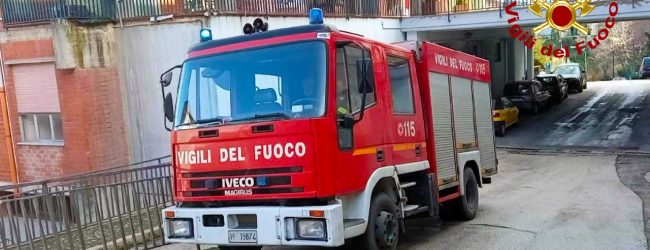 Pietrastornina| Incendio in un’abitazione di via San Rocco, provvidenziale intervento dei vigili del fuoco