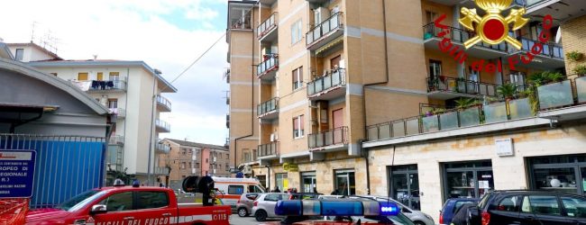 Avellino| Malori ad anziane cadute in casa, in azione i vigili del fuoco che le affidano al 118