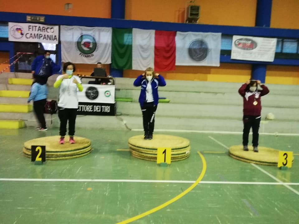 Tiro con l’arco “nudo”: ai campionati regionali vince l’irpina Merullo
