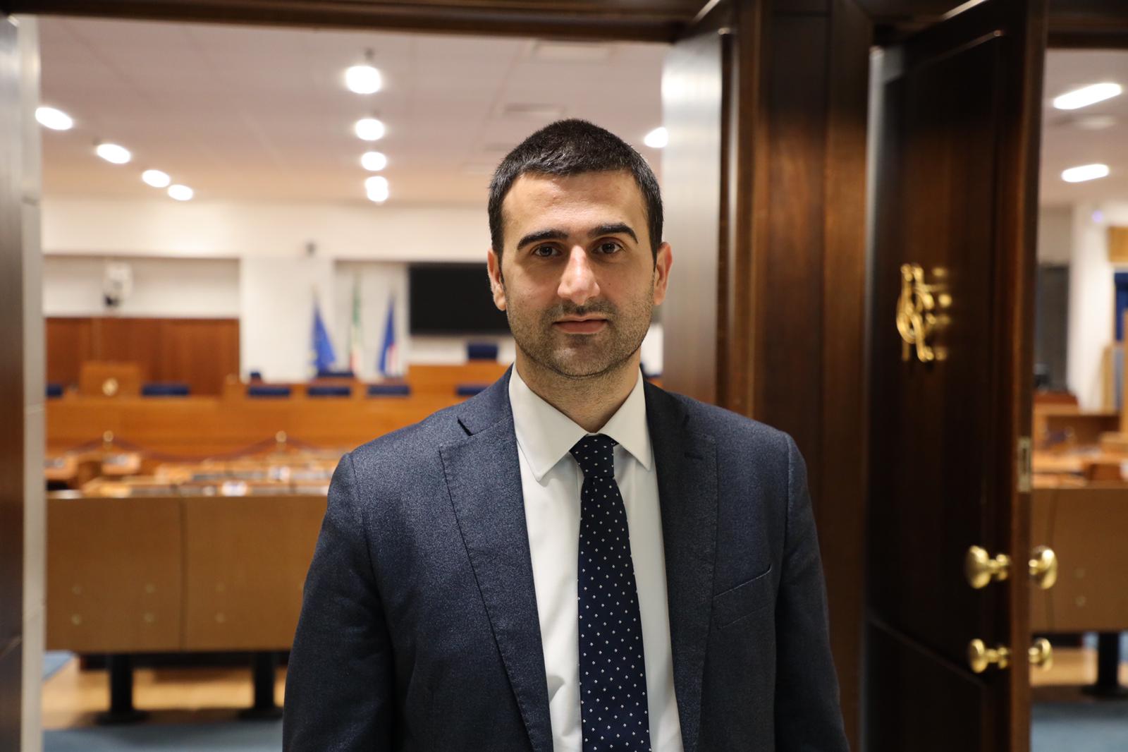 M5S, Saiello: “Centri per l’impiego, De Luca mantenga le promesse e proceda allo scorrimento delle graduatorie