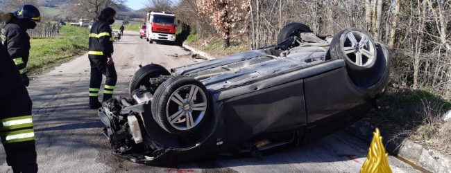 Pietradefusi| Auto si ribalta sulla strada provinciale 50, 27enne ricoverata al “Moscati”