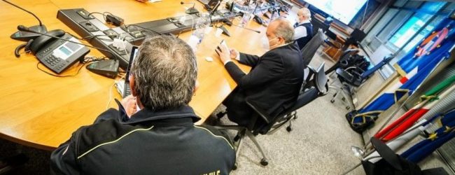 Unità crisi Campania: ripristinare attività specialistiche ambulatoriali