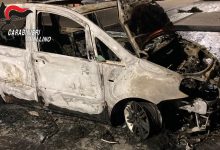 Incendiata nella notte un’auto a Turano, indagini in corso
