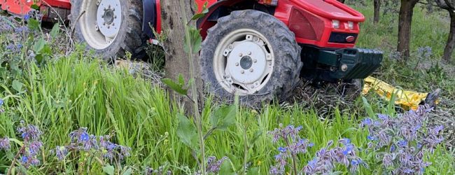 Casalduni, 75enne muore schiacciato sotto al suo trattore