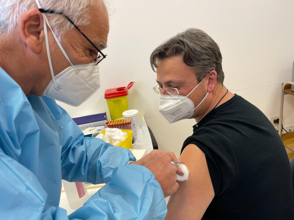 Avellino| Sperimentazione vaccino ReiThera al “Moscati”, arruolati 50 volontari: partite le somministrazioni