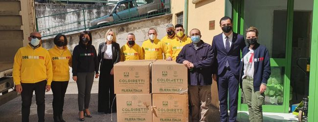 Avellino| Coldiretti e Comune a sostegno dei bisognosi: 5000 kg di pacchi alimentari alla Mensa di Poveri