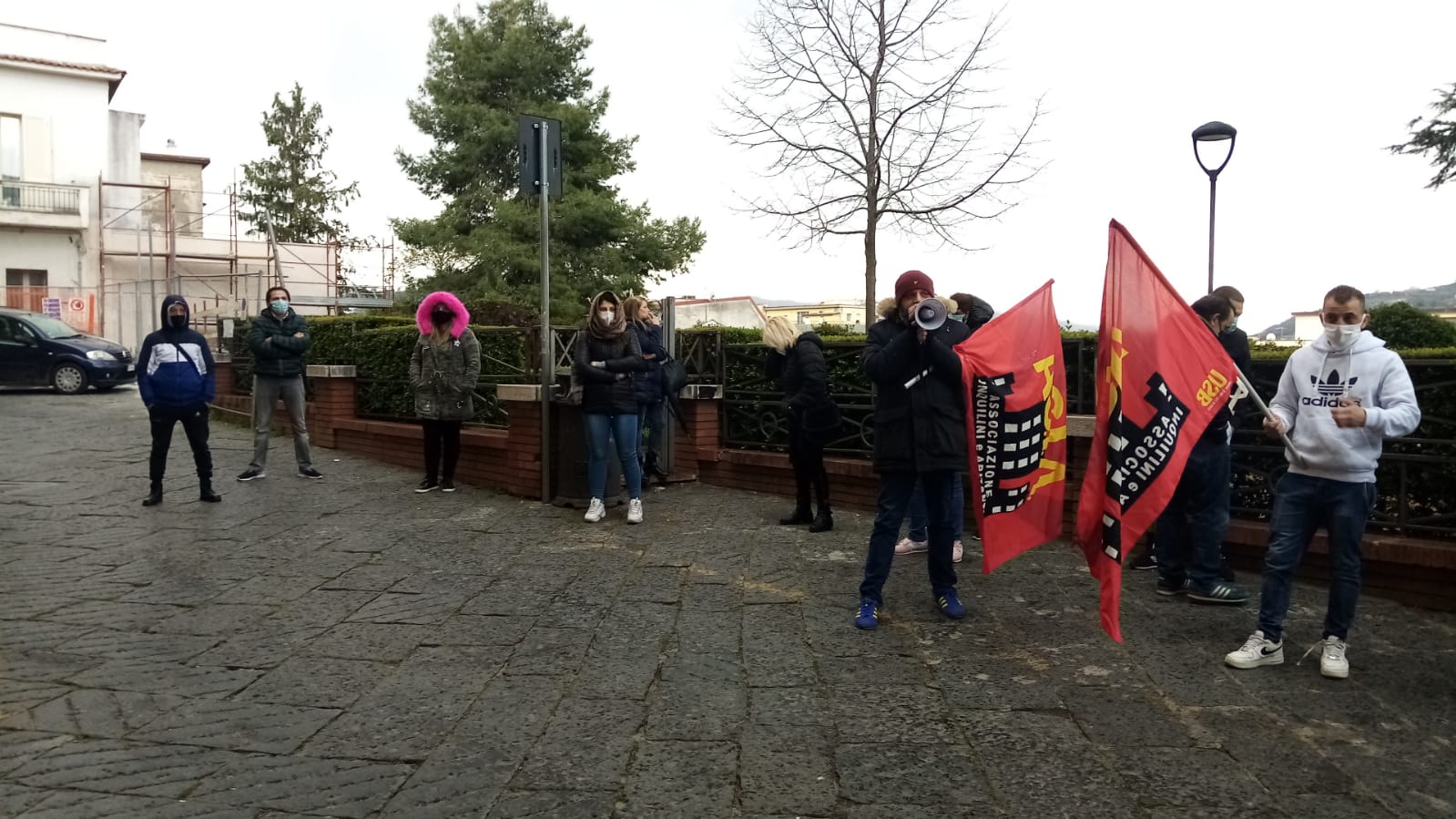 Benevento|Diritto alla casa, presidio e confronto a Palazzo Mosti: ora subito osservatorio comunale