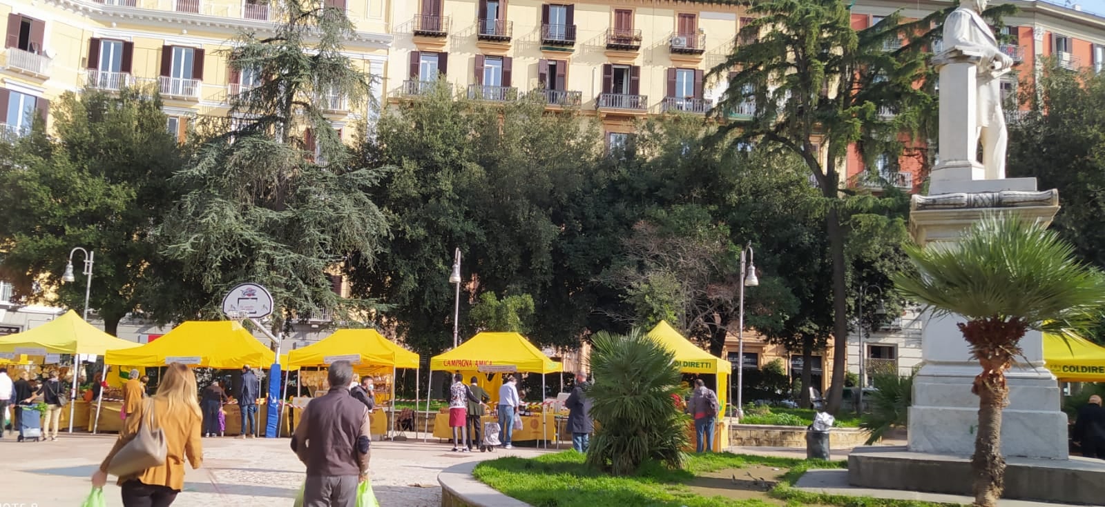 Mercati, Coldiretti Campania: Campagna Amica torna nelle piazze
