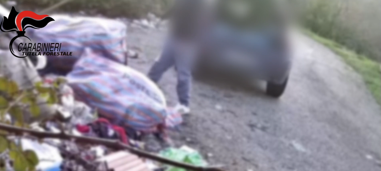 Abbandono ‘seriali’ di rifiuti speciali, Carabinieri identificano i responsabili
