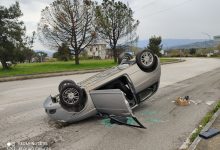 Benevento/Si ribalta alla Rotonda dei Pentri, paura per un 43enne