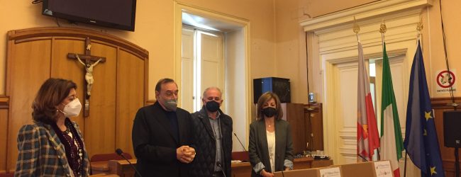 “Cibo solidale” partita la consegna dei pacchi alle famiglie in difficoltà