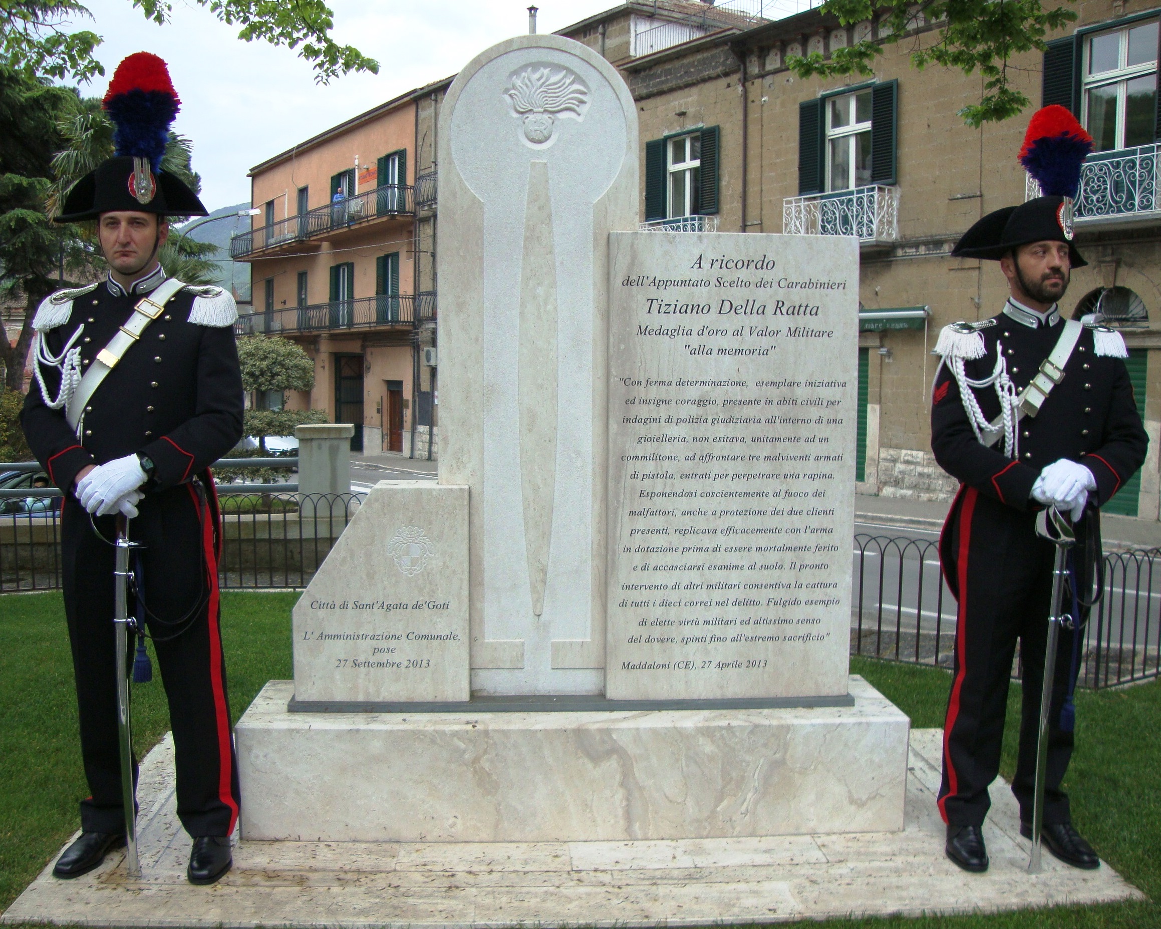 Sant’Agata de’ Goti/Arma dei Carabineri: 8° anniversario della morte di Tiziano Della Ratta