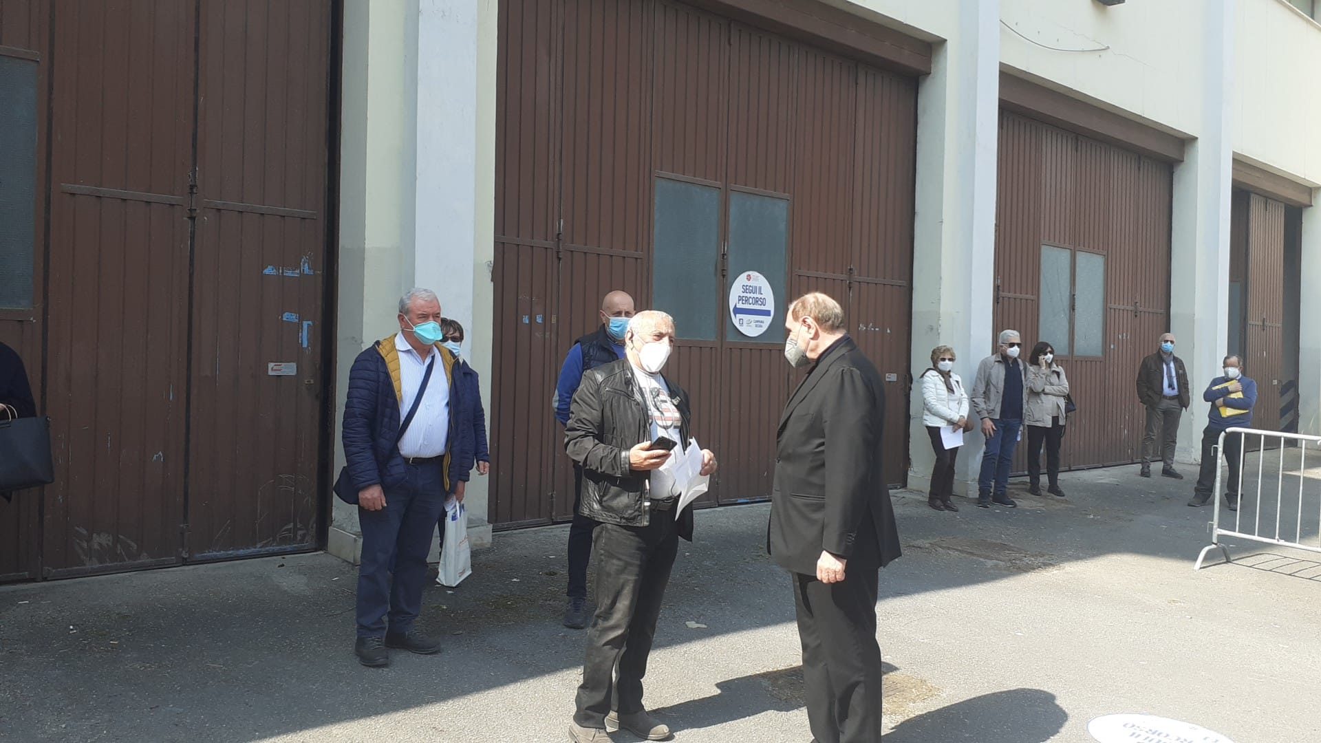 Mastella visita i centri vaccinali. L’appello: “Non abbiate timore”