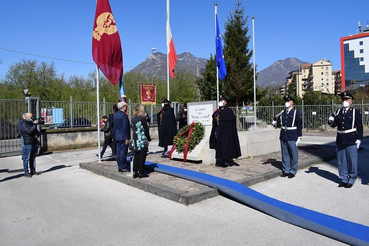 Avellino| 169° anniversario della Polizia di Stato, in Questura la cerimonia con il prefetto