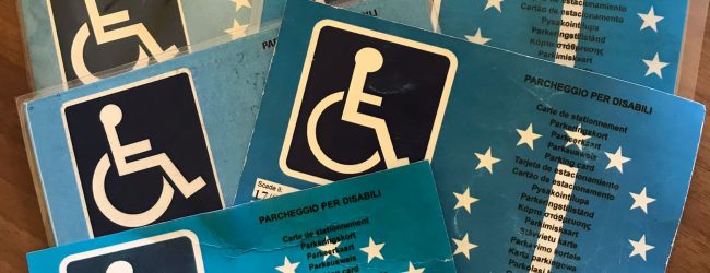 Avellino| Contrassegno disabili, controlli dei vigili urbani: ritiri e sanzioni in città