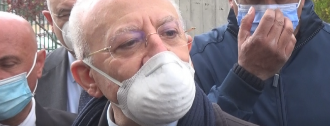 Covid, De Luca ai sindaci: “Fate azioni di controllo e persuasione nei vostri territori”