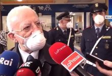 De Luca: “Chi fa assembramenti notturni è un criminale”