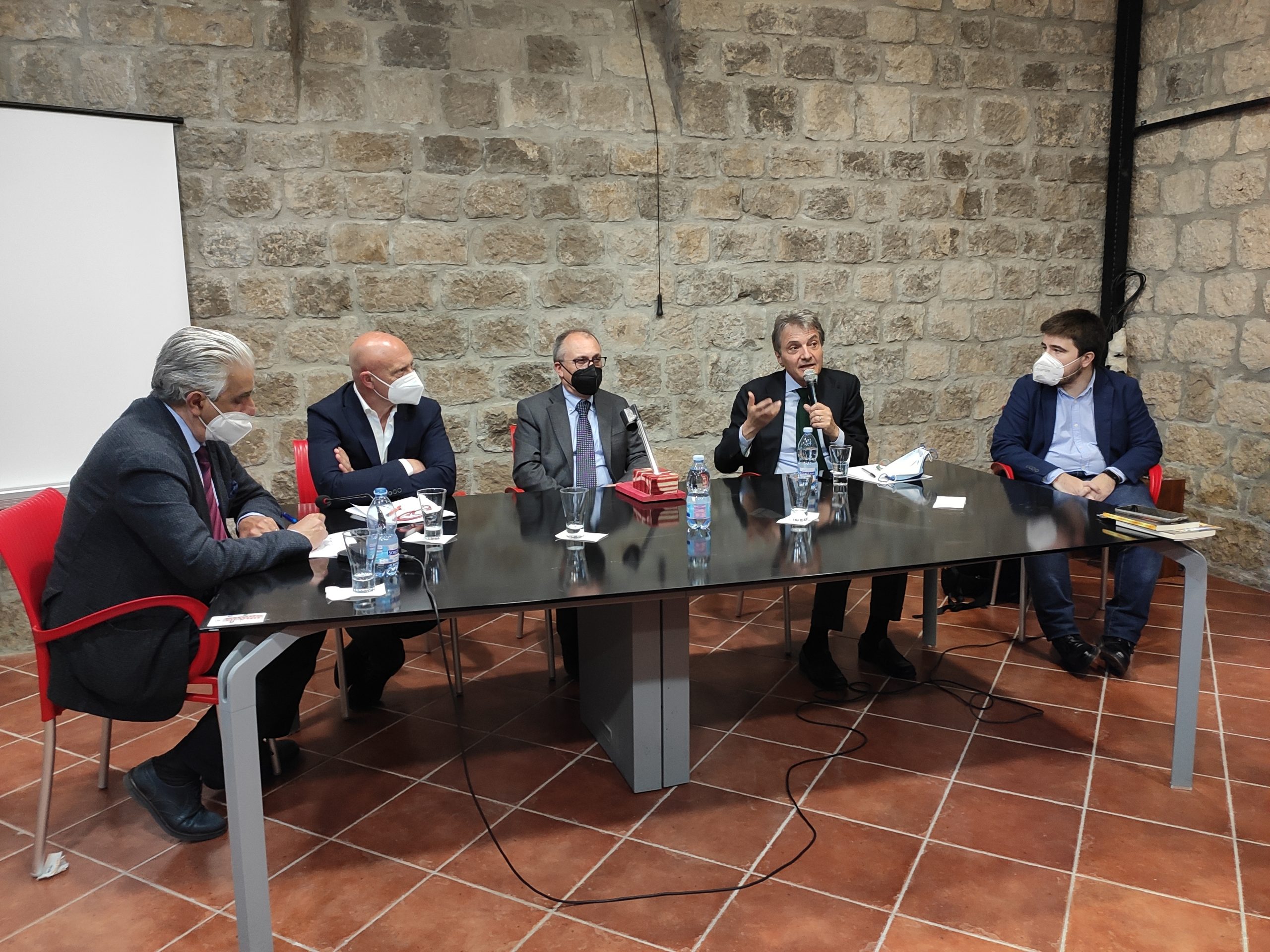 Castelvenere si candida ad ospitare la Banca del Vino del Sud Italia