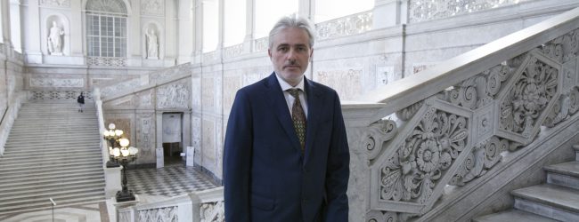 “La notte dei due silenzi” torna il libreria il romanzo di Ruggiero Cappuccio