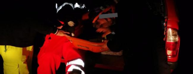 67enne cade mentre raccoglie asparagi: difficili le manovre di soccorso nel bosco