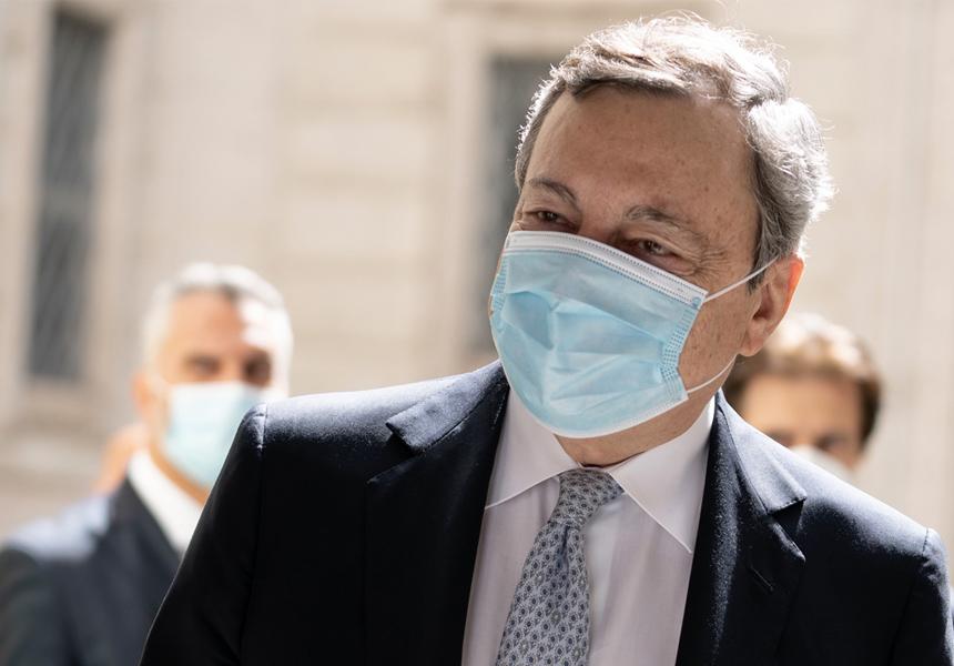 Lotta al Covid: l’idea della vaccinazione obbligatoria