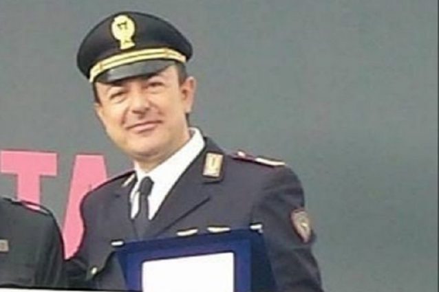 La Questura di Benevento omaggia il vice Ispettore Voccola deceduto per covid