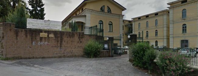 Agricoltura digitale e sostenibile nella didattica specializzante e nella “De Sanctis Avellino wine box”