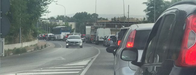 Lavori diurni sull’Appia, la rabbia degli automobilisti