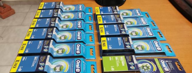 Rubano prodotti per igiene personale, i Carabinieri di San Giorgio del Sannio arrestano due donne rom