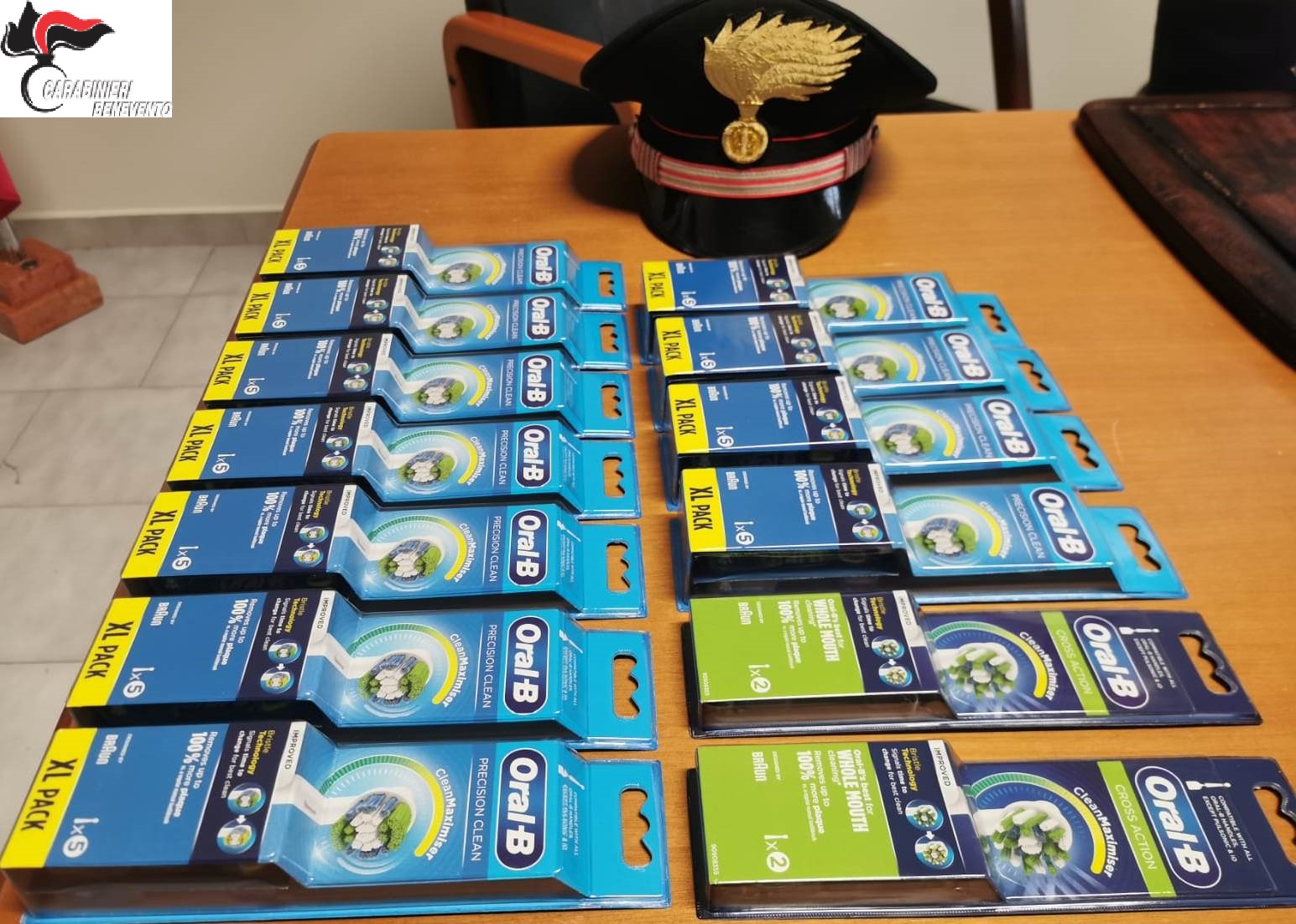 Rubano prodotti per igiene personale, i Carabinieri di San Giorgio del Sannio arrestano due donne rom