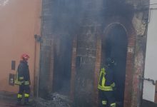 Cesinali| Incendio in una palazzina, paura per una bombola di Gpl