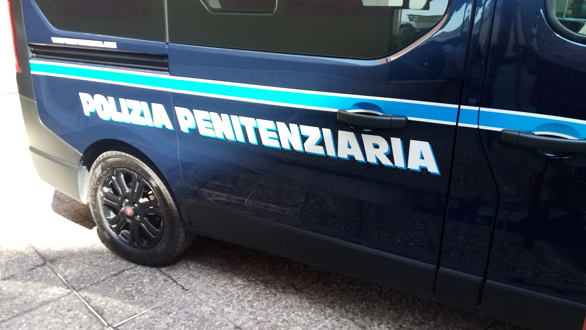 La denuncia dell’ Asppe: “Agente aggredito da detenuto psichiatrico a Benevento”