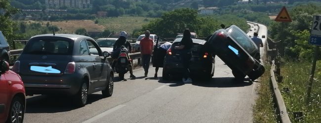 Benevento|Incidente tra due auto lungo la Tangenziale Est