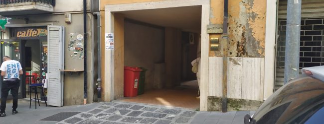 Avellino|20enne vola giu’ dal quarto piano, condizioni gravissime