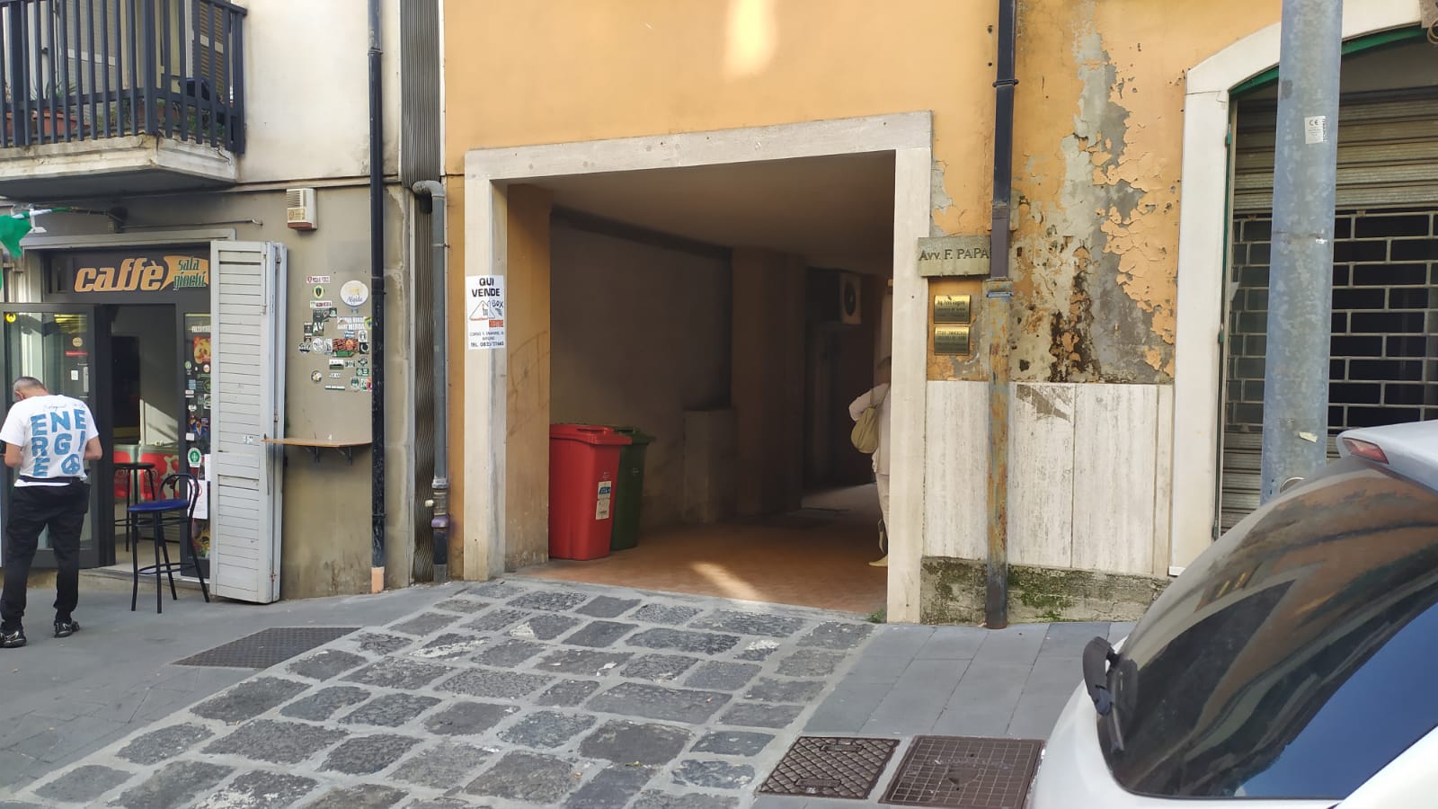 Avellino|20enne vola giu’ dal quarto piano, condizioni gravissime