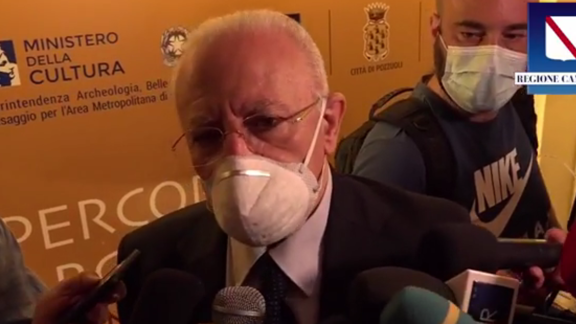 De Luca su scuola e vaccini: ‘ si torna in classe solo se si e’ vaccinati altrimenti e’ Dad’